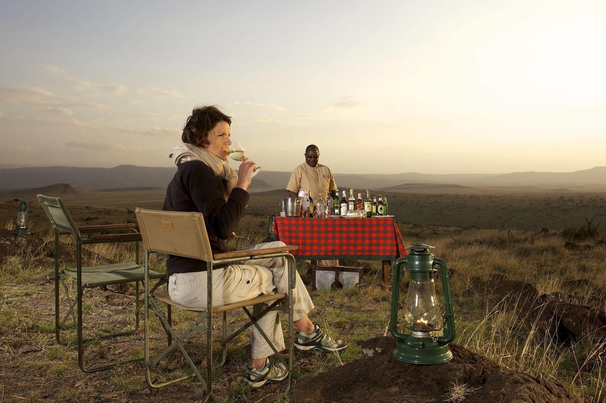 Hotel Elewana Lewa Safari Camp à Timau Extérieur photo